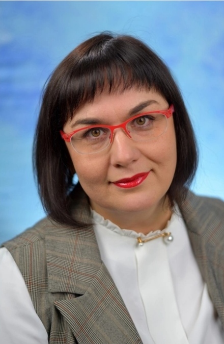 Логинова Людмила Владимировна.